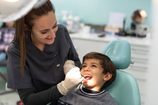 Best Emergency Tooth Extraction  in Wolcott, IN